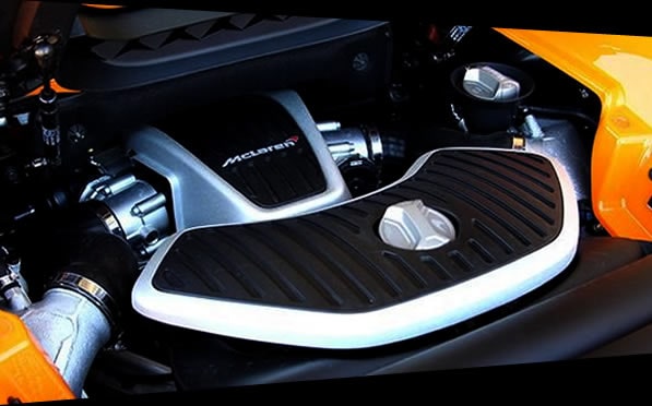 McLaren 650s Spider Rental Engine