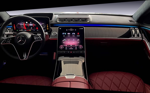 Mercedes S580 Rental interior