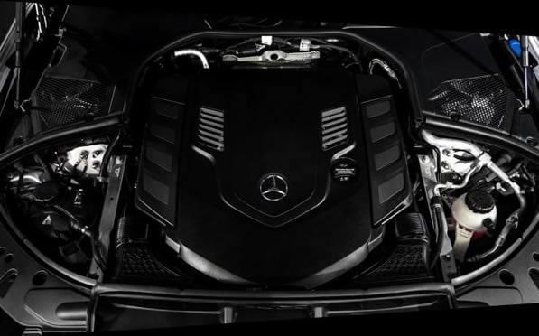 Mercedes S580 Rental engine