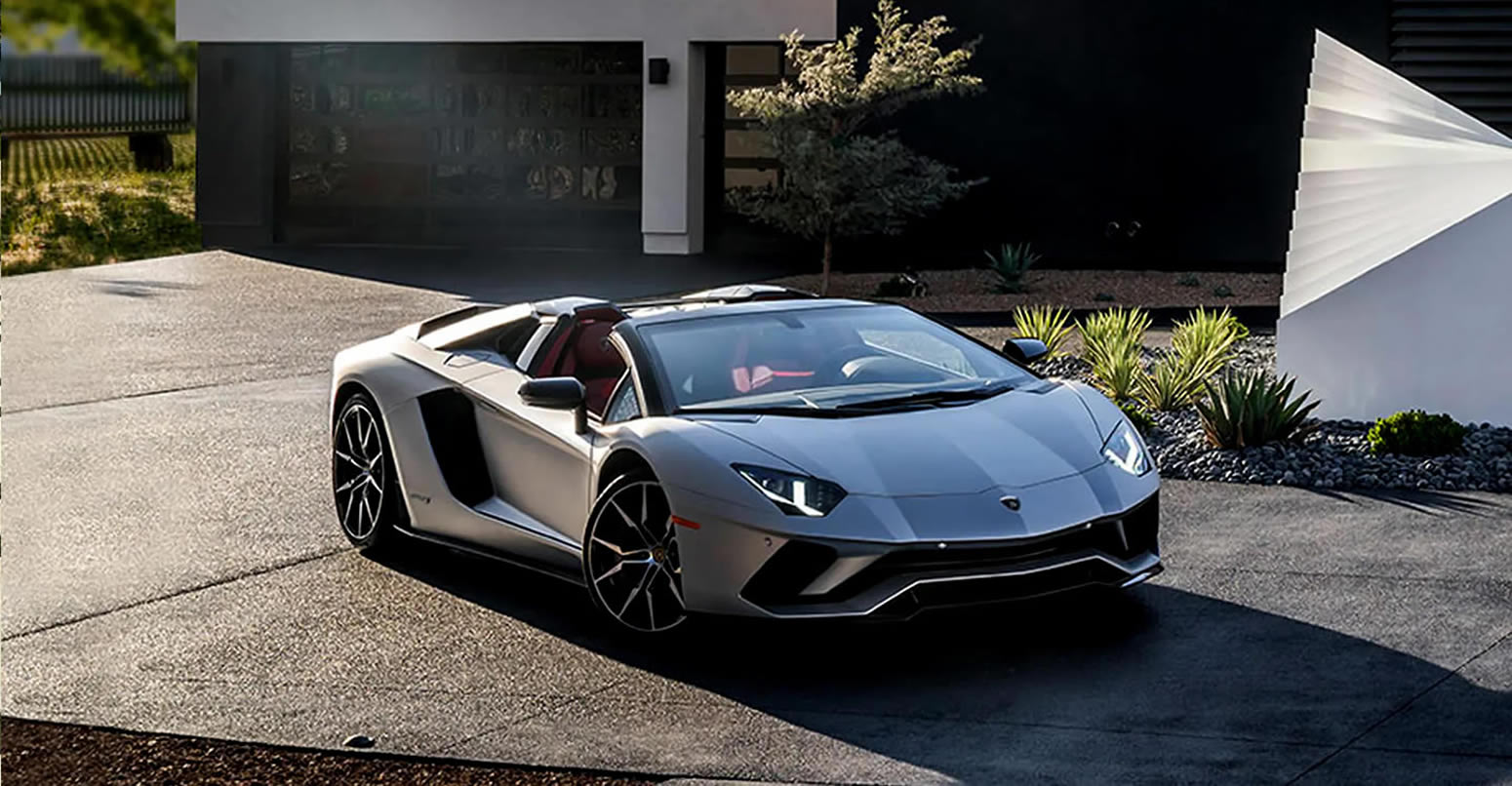 Lamborghini Aventador S Roadster Rental front