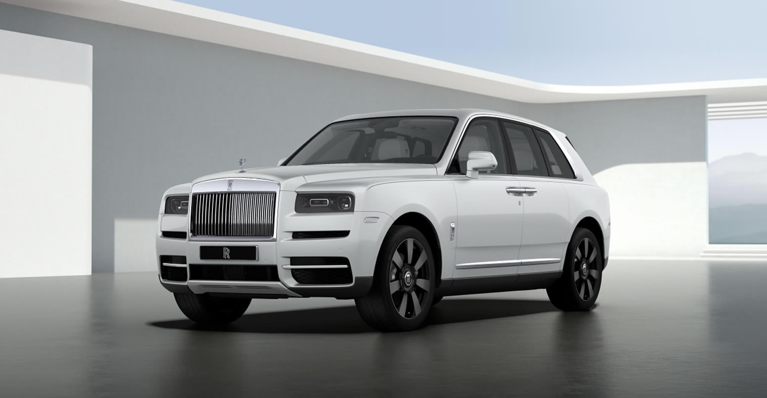 Rolls Royce Cullinan rental side view