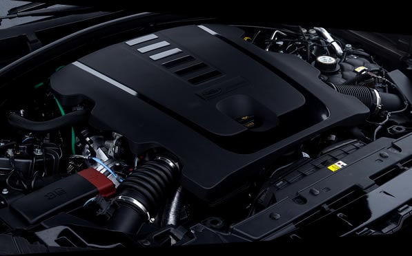 Range Rover Velar rental engine