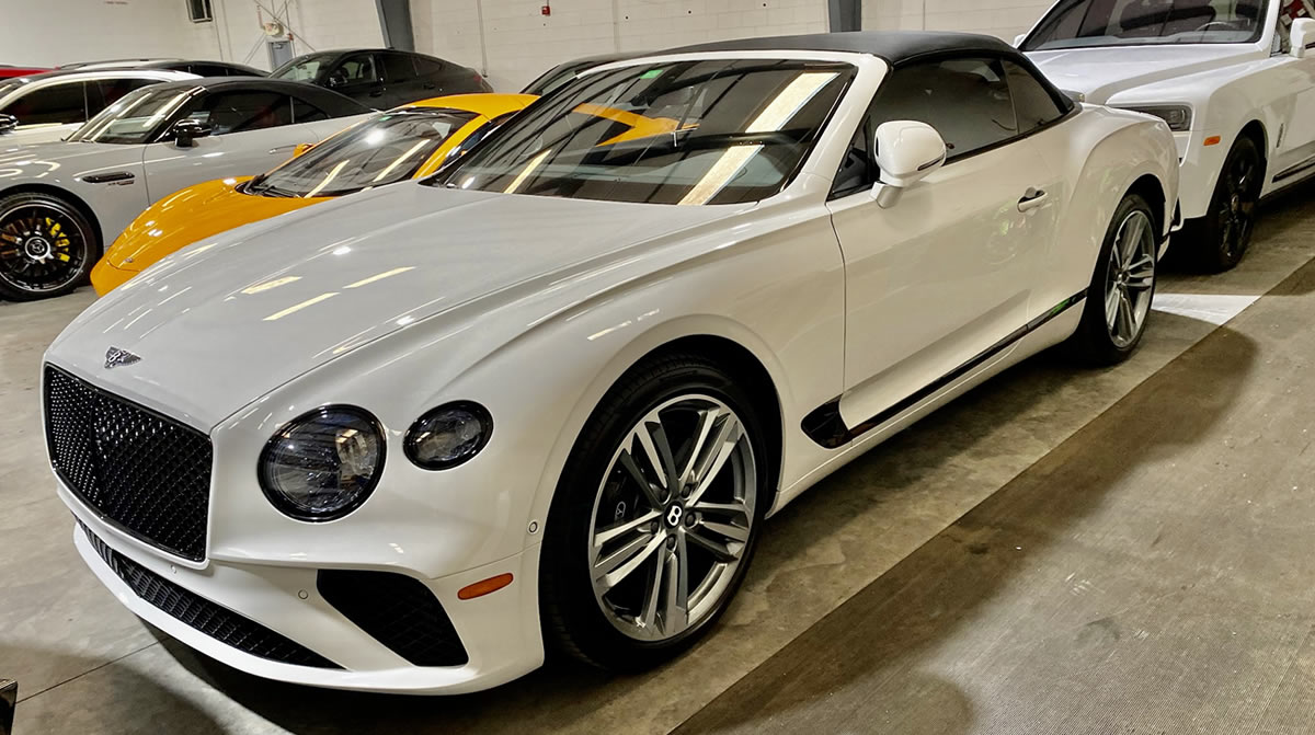 Bentley VS Rolls Royce image
